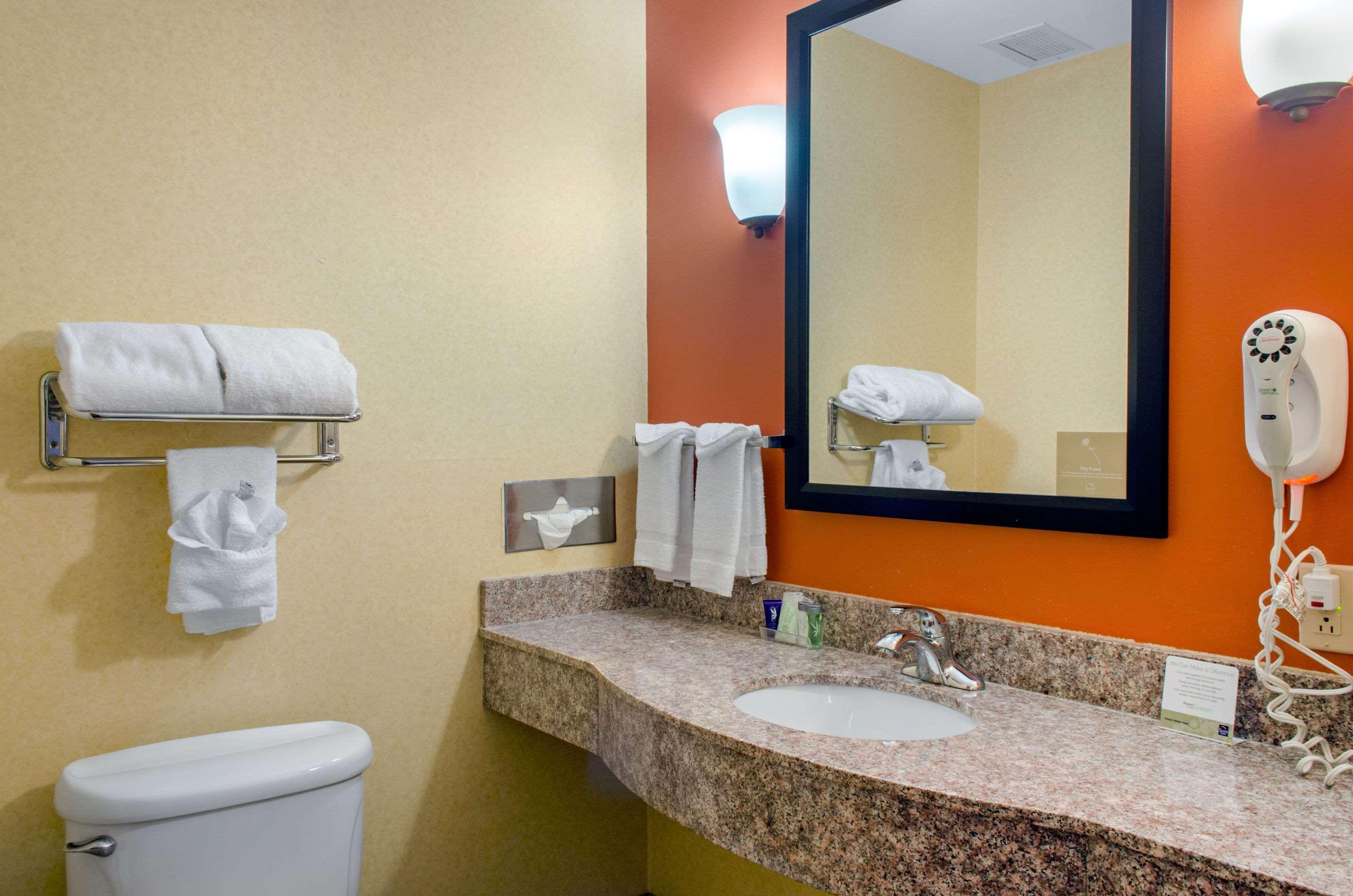 Sleep Inn & Suites East Chase Montgomery Eksteriør bilde